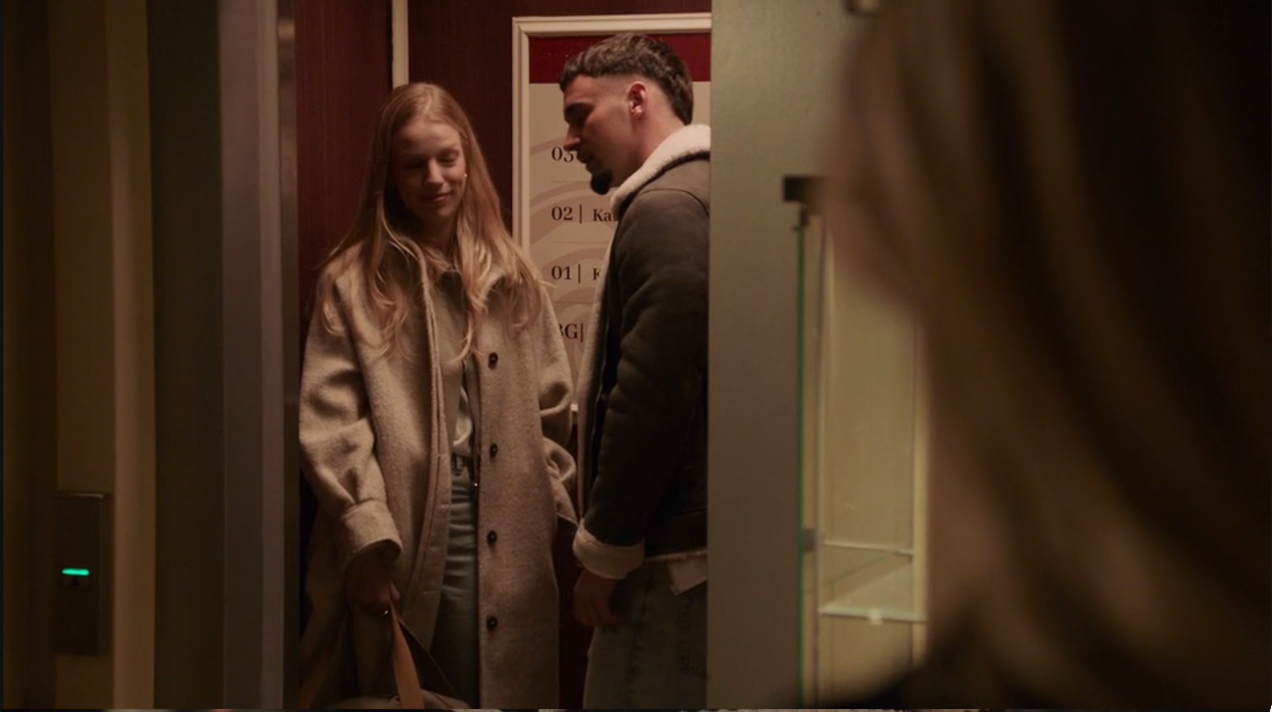 Nola ziet Troj met een ander